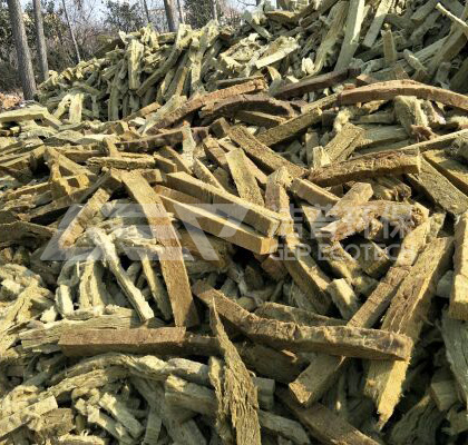 廢舊巖棉怎么處理？廢舊巖棉粉碎機(jī)為您助力