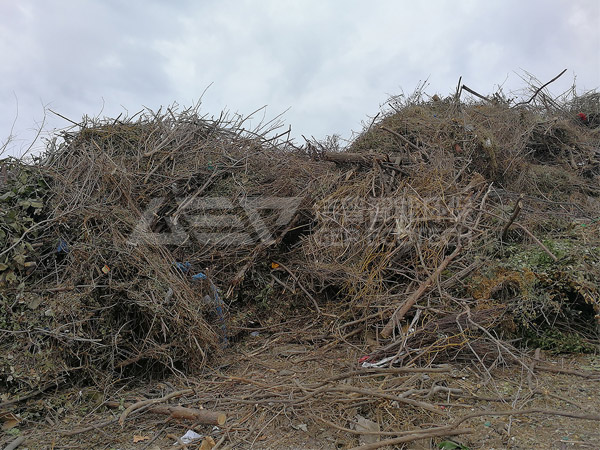 園林垃圾破碎設(shè)備，園林綠化垃圾粉碎處理工藝流程