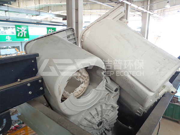 洗衣機(jī)破碎機(jī)生產(chǎn)線現(xiàn)場