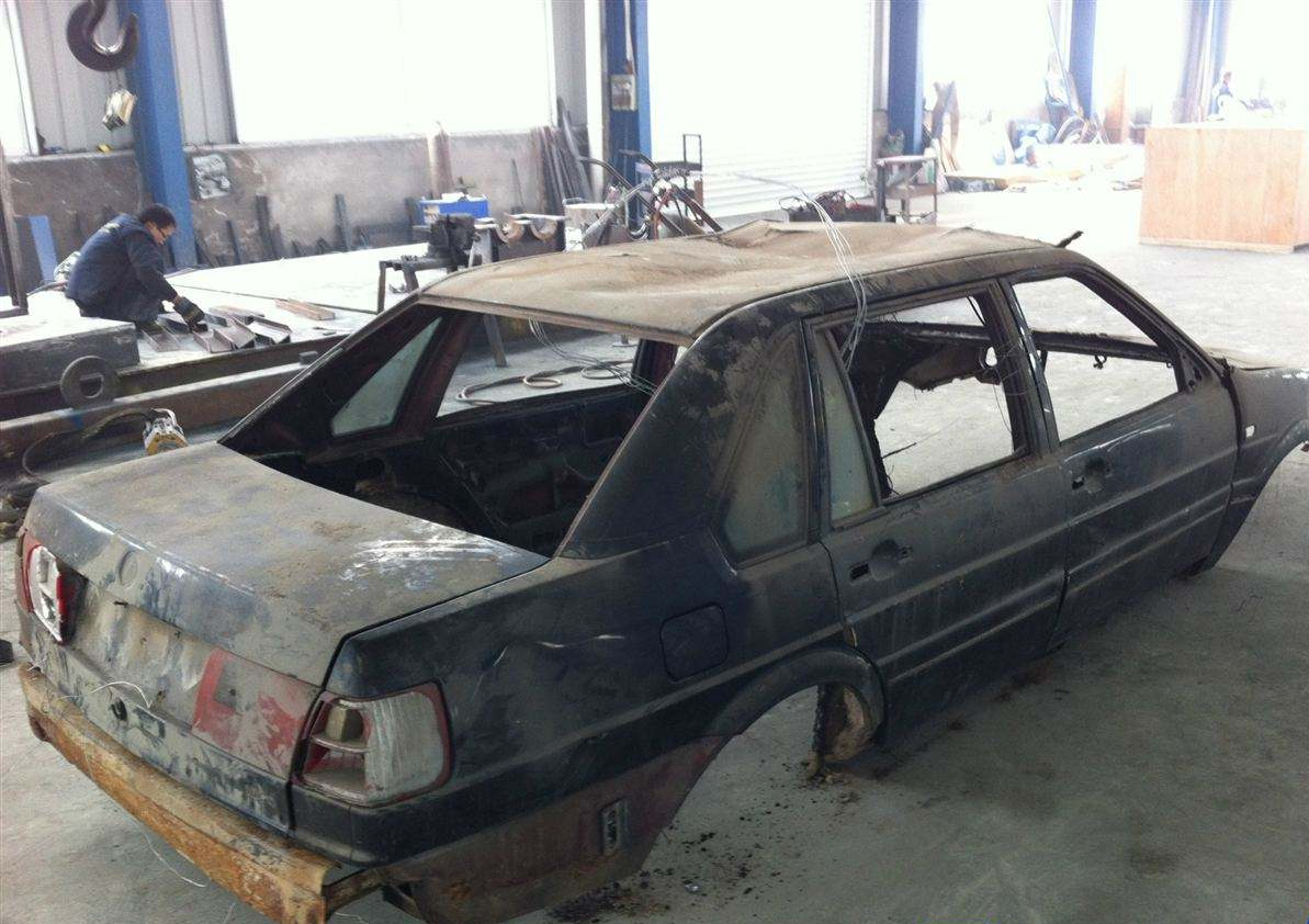廢舊汽車破碎機(jī)哪家好多少錢一臺(tái)？