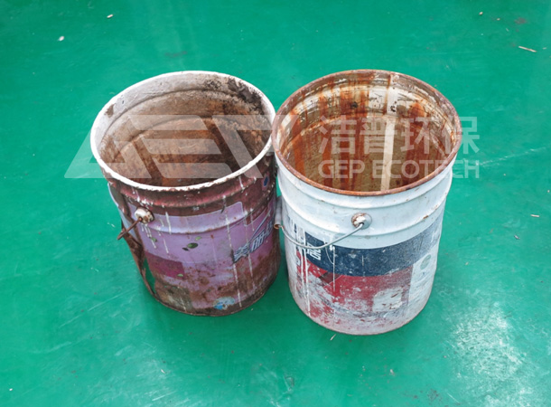 金屬破碎機(jī)主要適合撕碎那些物料？