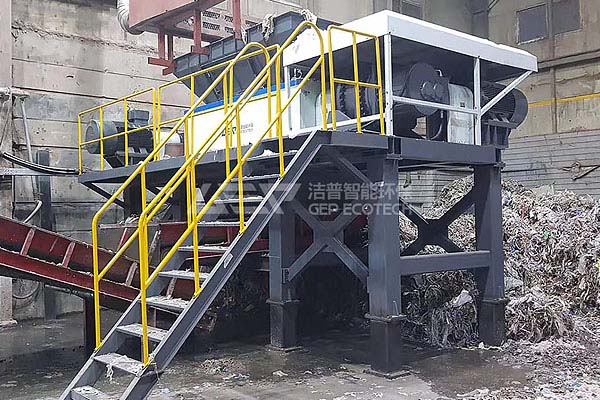 紙廠絞繩廢料堆積如何處理？紙廠絞繩撕碎機(jī)為您助力