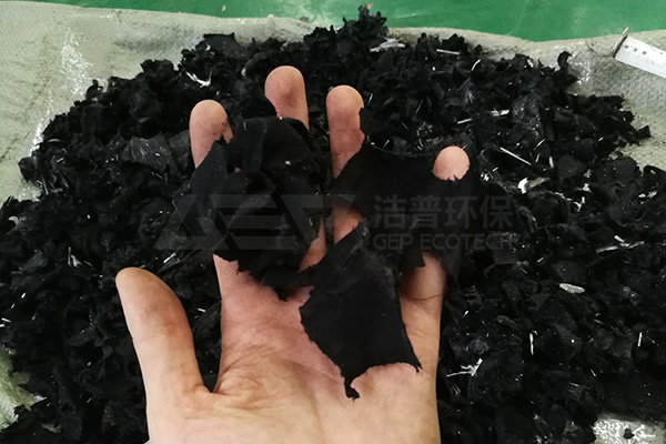 推積如山的邊角料如何處理？邊角料破碎機(jī)成完美解決方案